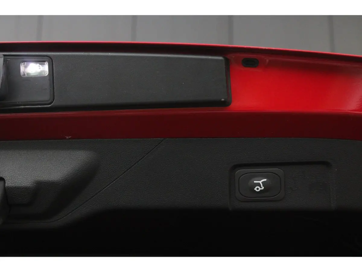 1.0 EcoBoost ST-Line X | PANORAMADAK | MATRIX LED | 19 INCH | ADAPTIVE CRUISE