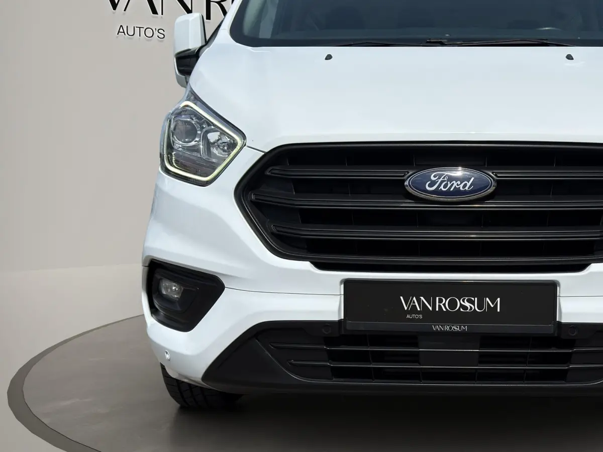 320 1.0 EcoBoost L1H1 PHEV Trend 9 Persoons | | Airco | Stoelverwarm. | Sidebars | Led | Parksensors | Incl.BTW&BPM