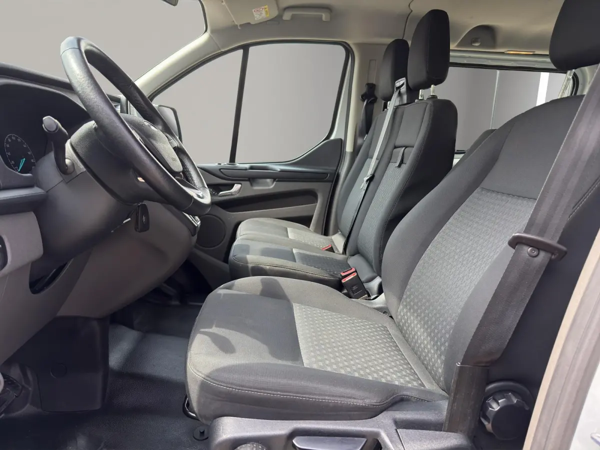 320 1.0 EcoBoost L1H1 PHEV Trend 9 Persoons | | Airco | Stoelverwarm. | Sidebars | Led | Parksensors | Incl.BTW&BPM
