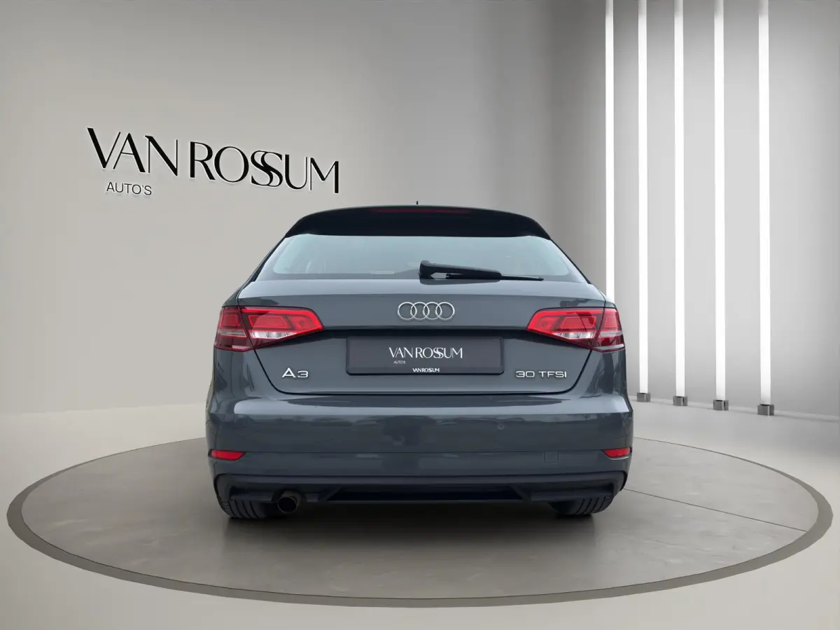 30 TFSI | Navi | Parkeersensors V+A | Airco (automatisch) | 16"| Bluetooth |