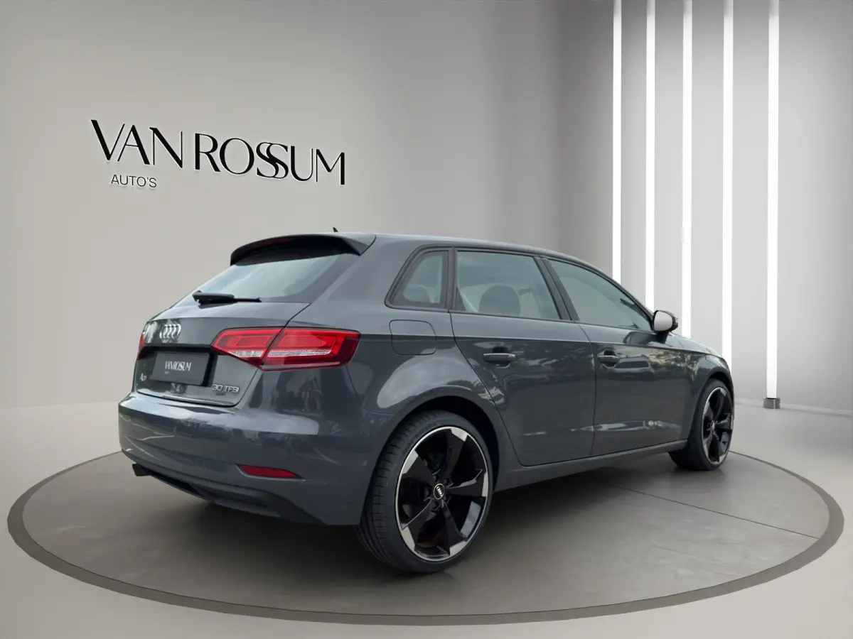 30 TFSI | Navi | Parkeersensors V+A | Airco (automatisch) | 16"| Bluetooth |