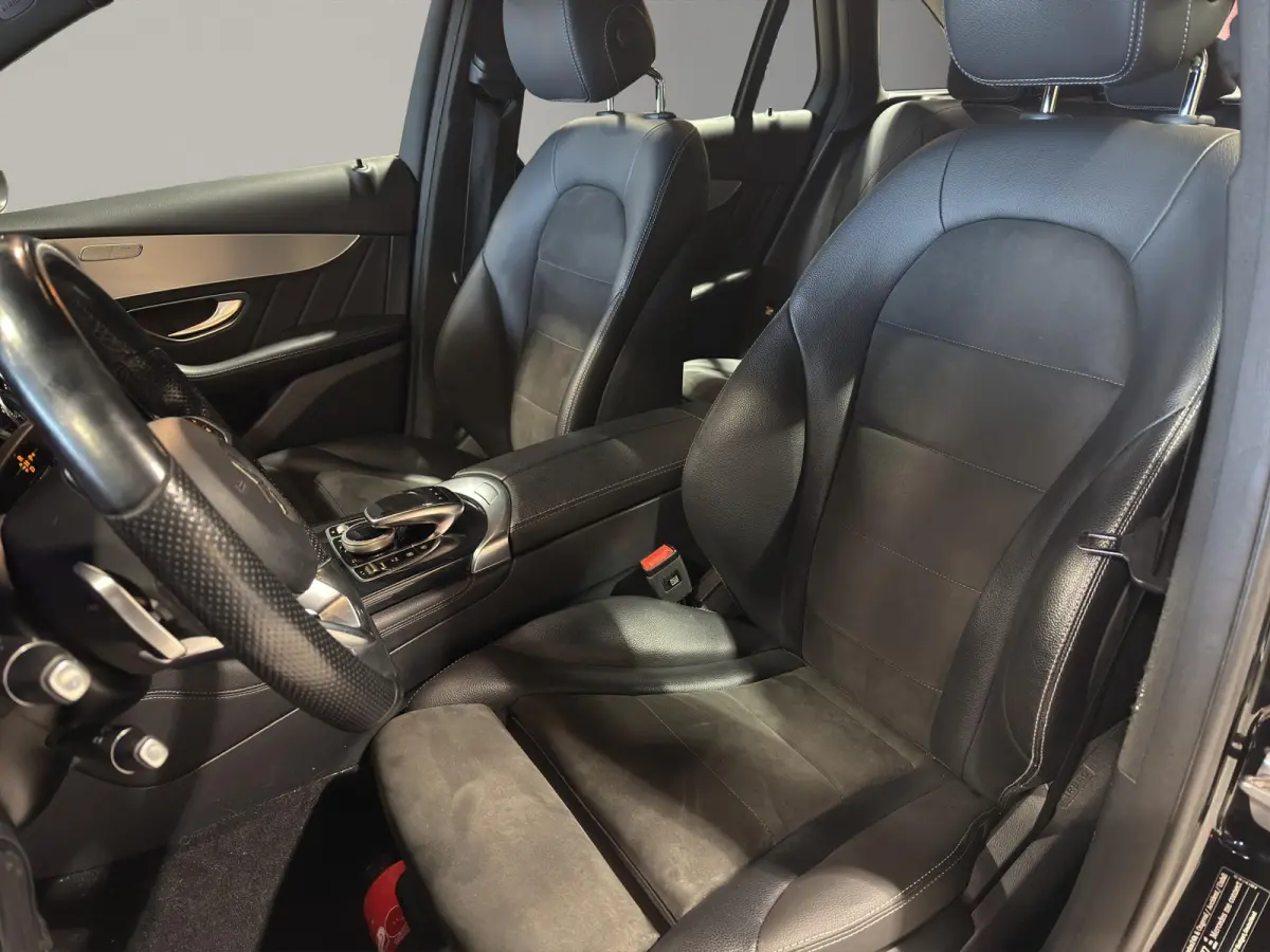 250 4MATIC Business Solution | Navi | Parksensors V+A | Stoelverw. | Stof/Kunstleder | Bluetooth |