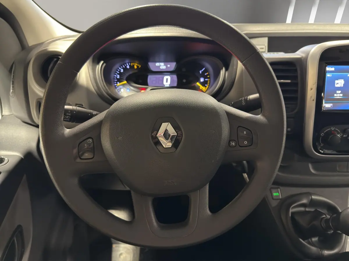 L1H1 1.6 dCi 120 Energy | Airco  Camera | Parkeersensors | Navigatie | Trekhaak | 3-Zits | Cruise C.|
