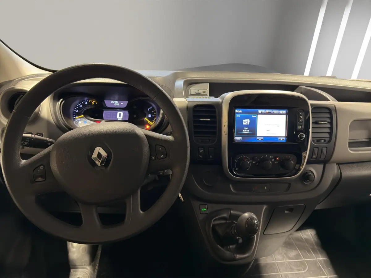 L1H1 1.6 dCi 120 Energy | Airco  Camera | Parkeersensors | Navigatie | Trekhaak | 3-Zits | Cruise C.|