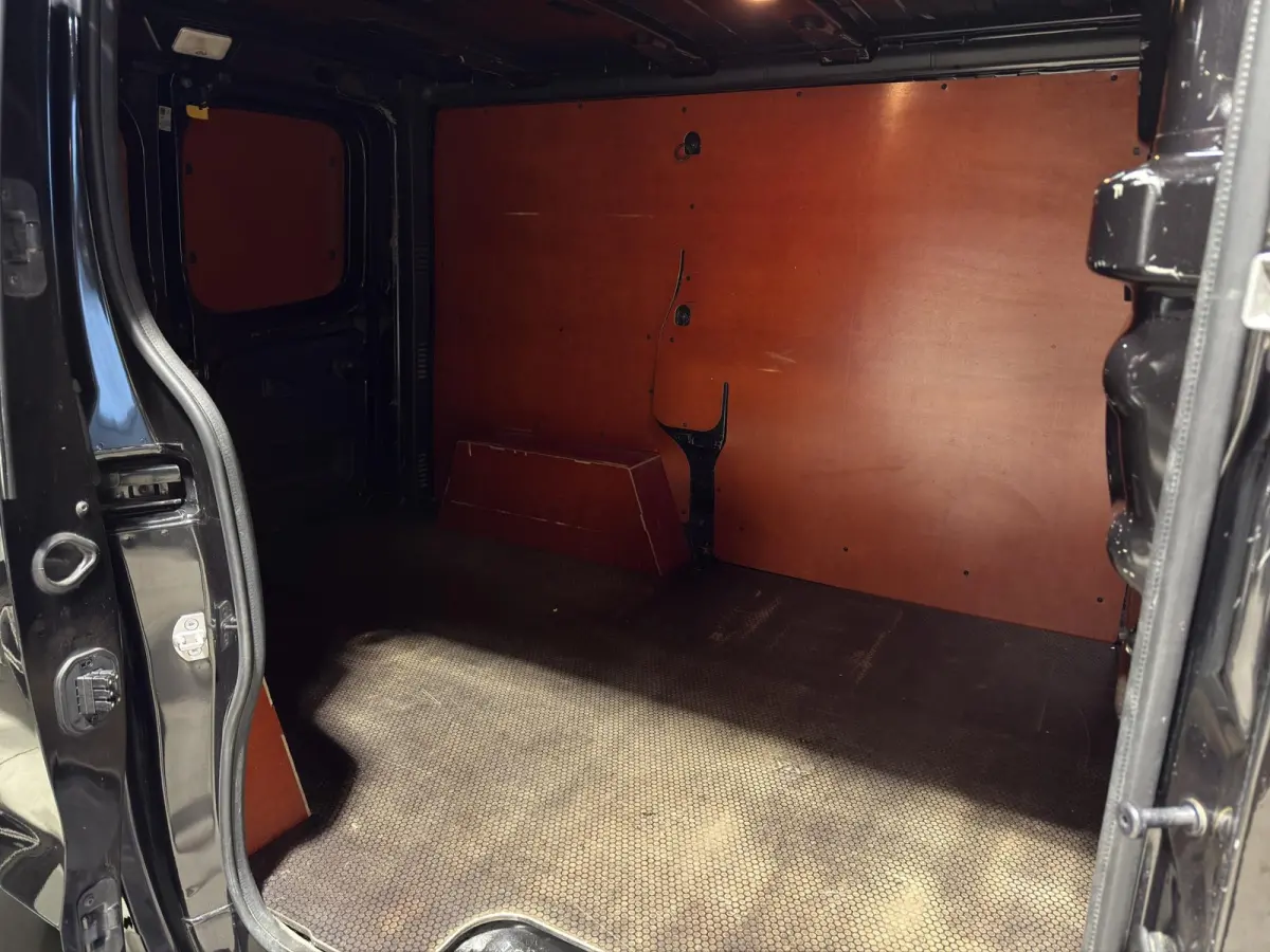 L1H1 1.6 dCi 120 Energy | Airco  Camera | Parkeersensors | Navigatie | Trekhaak | 3-Zits | Cruise C.|