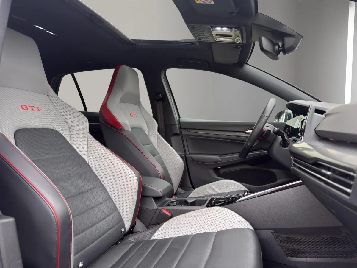 2.0 TSI GTI 5Drs | Pano | Leer | Memory | H&K | Head-Up | Stoel & Stuur verwarming |
