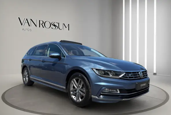 1.4 TSI ACT Connected Series Plus | R-Line | Massage | Pano | Stoelverw | Trekhaak | Parksenors V+A | Carplay |