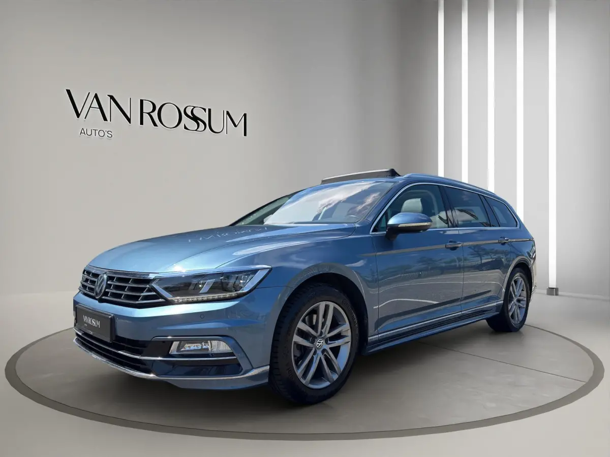 1.4 TSI ACT Connected Series Plus | R-Line | Massage | Pano | Stoelverw | Trekhaak | Parksenors V+A | Carplay |