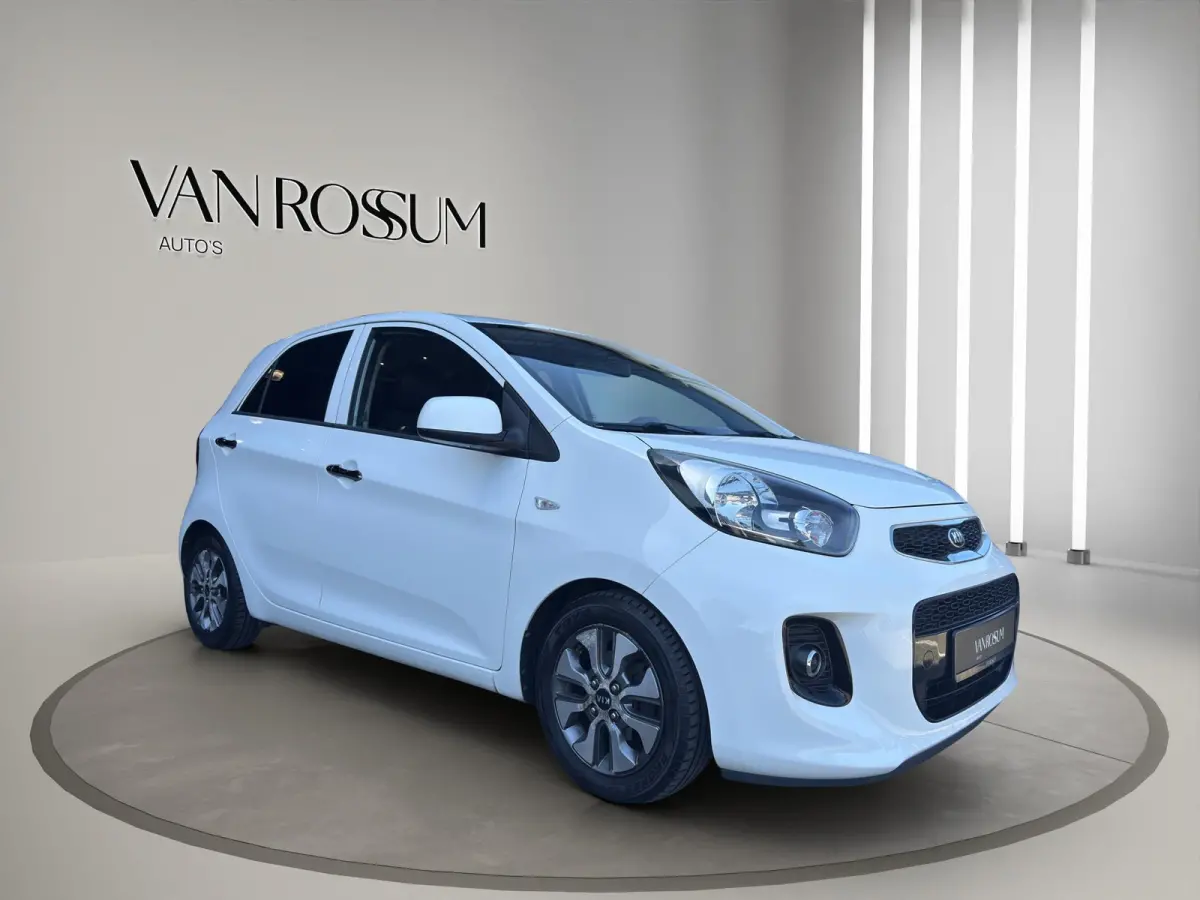 1.0 CVVT ComfortPlusLine Navigator | Camera | Navigatie | Cruise Control | Electronic Climate | L.M.Velgen |