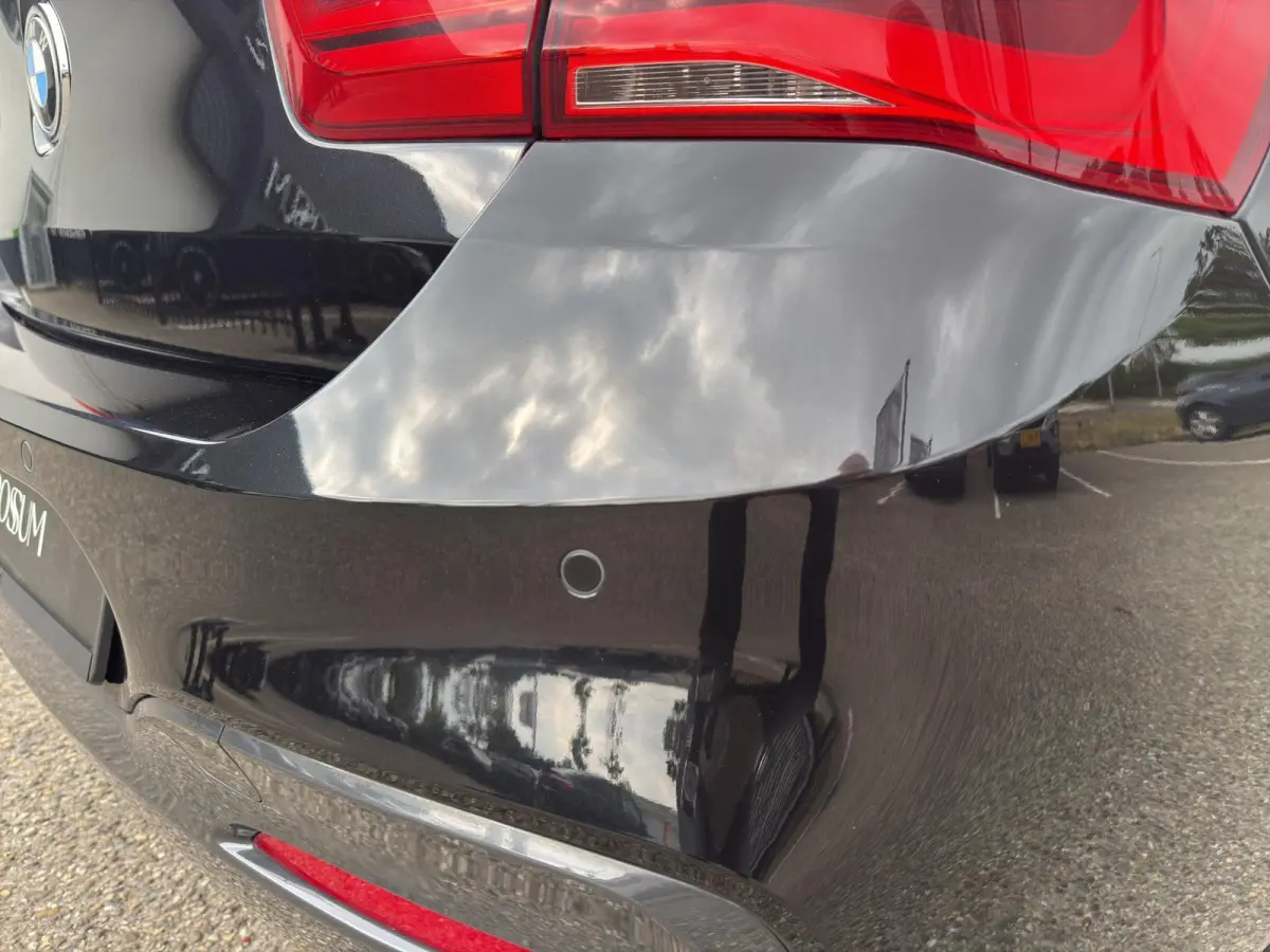 118i Edition M Sport Shadow High Executive | Leder | Schuif/kanteldak | Led | Parksenors V+A | Stoelverw |