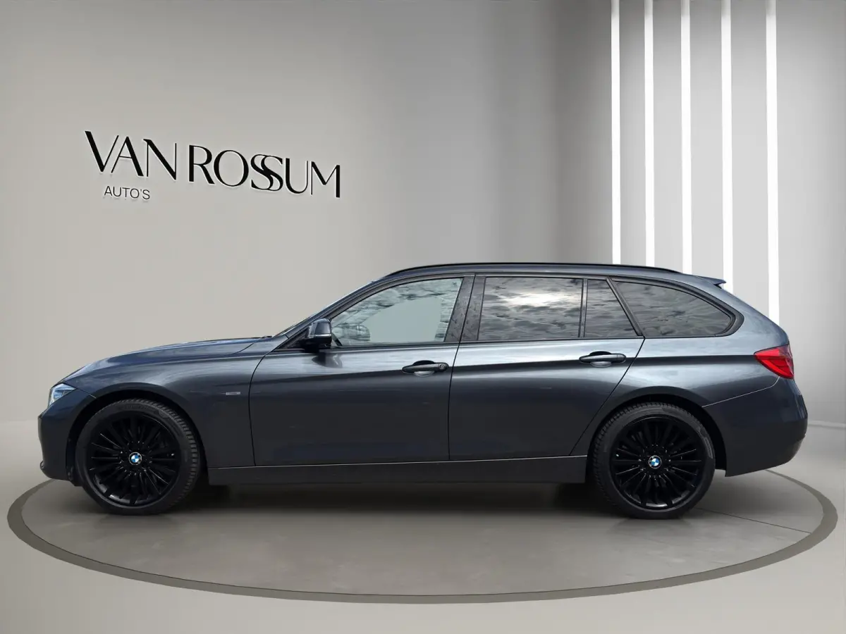 335i High Executive Automaat | Stoelverw | Airco/Clima | 18"Velg | Cruise | 306 Pk |