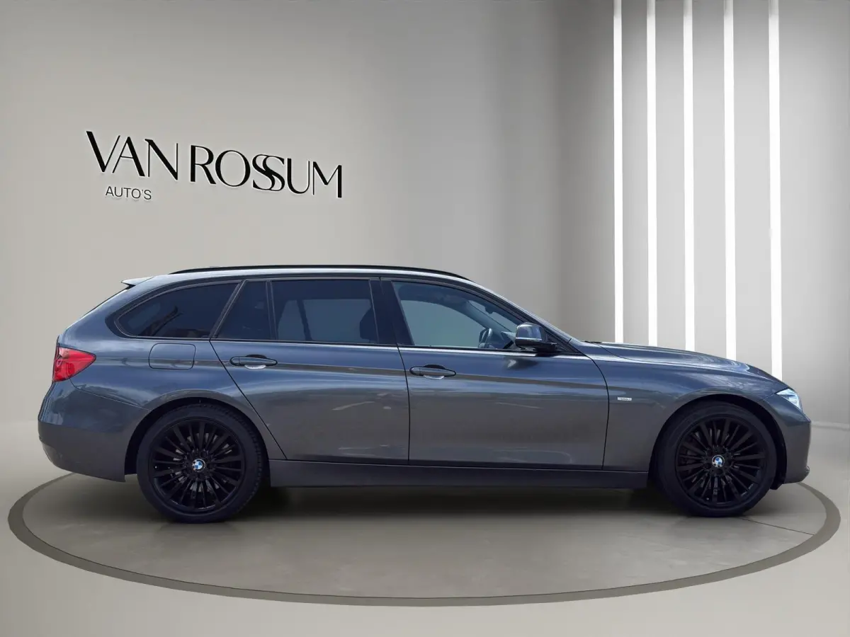 335i High Executive Automaat | Stoelverw | Airco/Clima | 18"Velg | Cruise | 306 Pk |