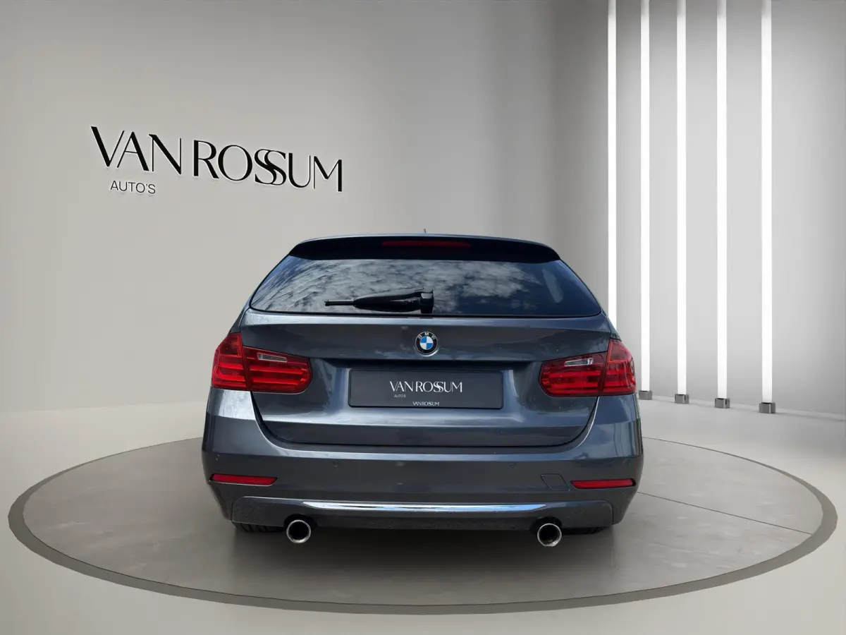 335i High Executive Automaat | Stoelverw | Airco/Clima | 18"Velg | Cruise | 306 Pk |