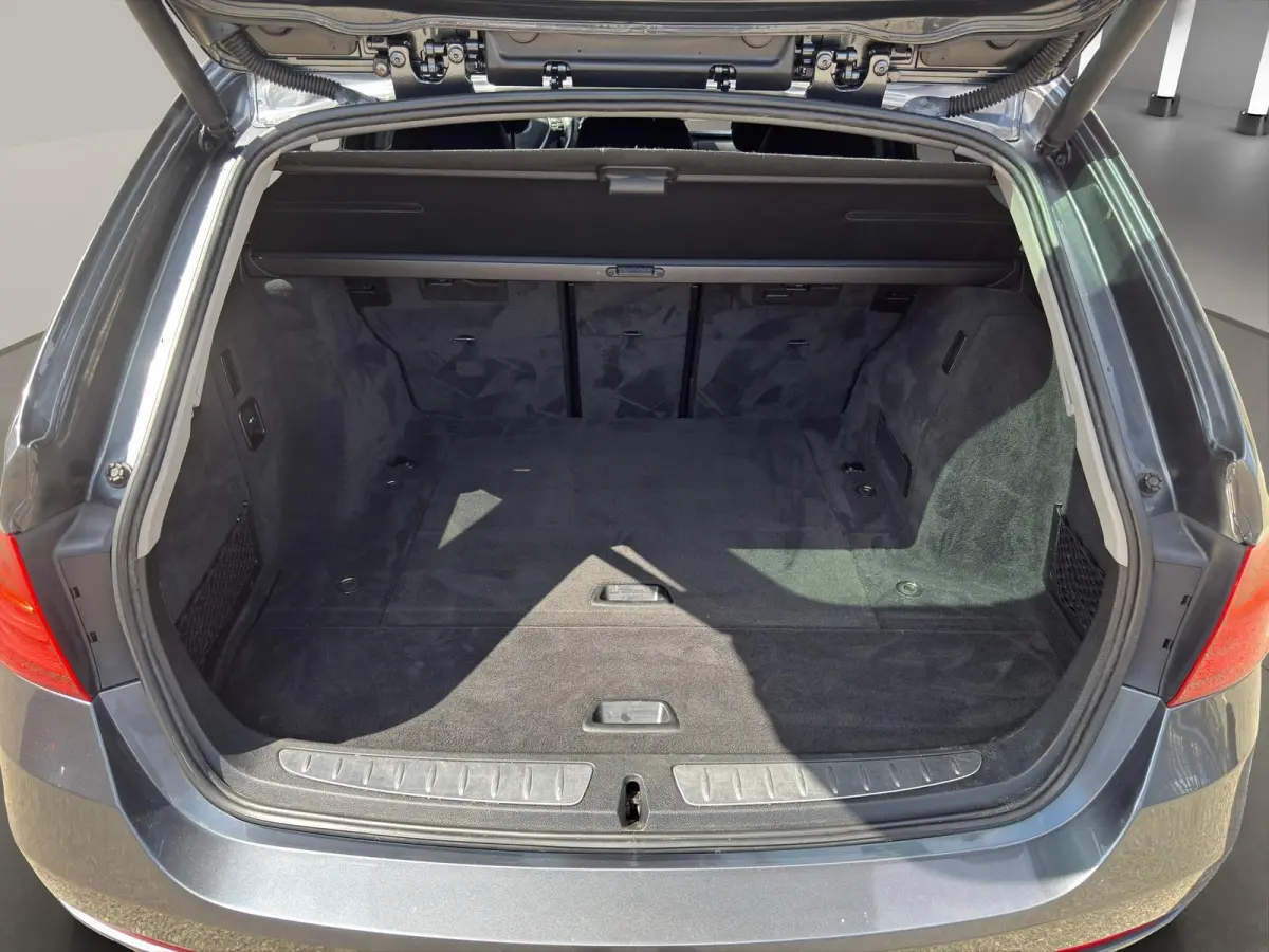 335i High Executive Automaat | Stoelverw | Airco/Clima | 18"Velg | Cruise | 306 Pk |