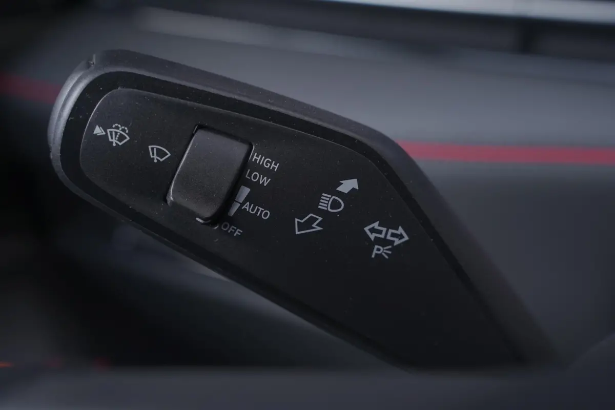 GTX 250 kW 4Motion SOH 97% Head-Up Display Navi Apple Carplay Achteruitrijcamera 20"-lmv Stoelen V+A Verwarmd Stuurverwarming Elek. Trekhaak