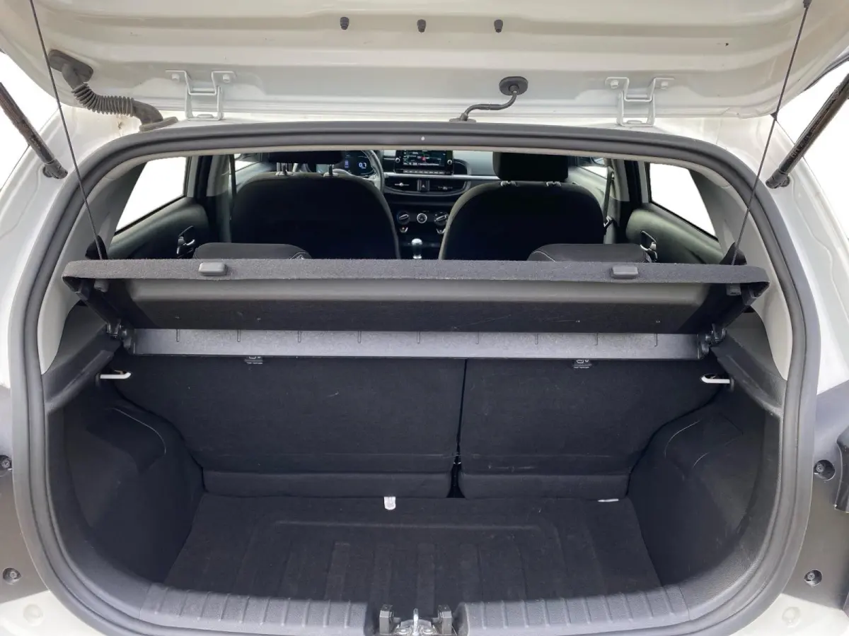 1.0 DPI DynamicPlusLine Airco | LM-velgen | Camera | Cruise control | Bluetooth | Navigatie | AppleCarPlay / Android auto |
