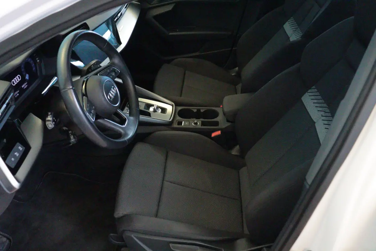 30 TFSI Advanced Edition Automaat | NAVI / APPCONNECT | CLIMA | PDC ACHTER | ADAP CRUISE | LANE-ASSIST |