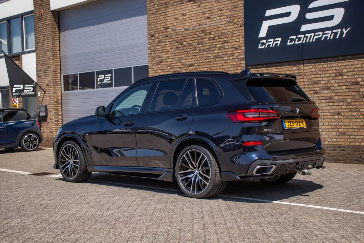 xDrive45e M-Sport, BTW, Pano, Leder, Head-Up, H&K