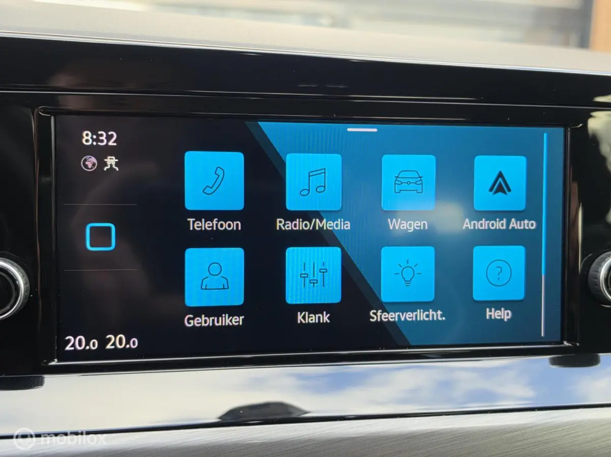 1.5 TSI STYLE CARPLAY CAMERA ACC MASSAGE