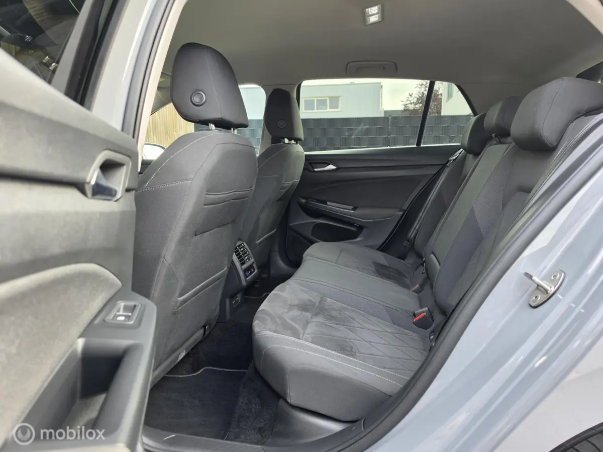 1.5 TSI STYLE CARPLAY CAMERA ACC MASSAGE