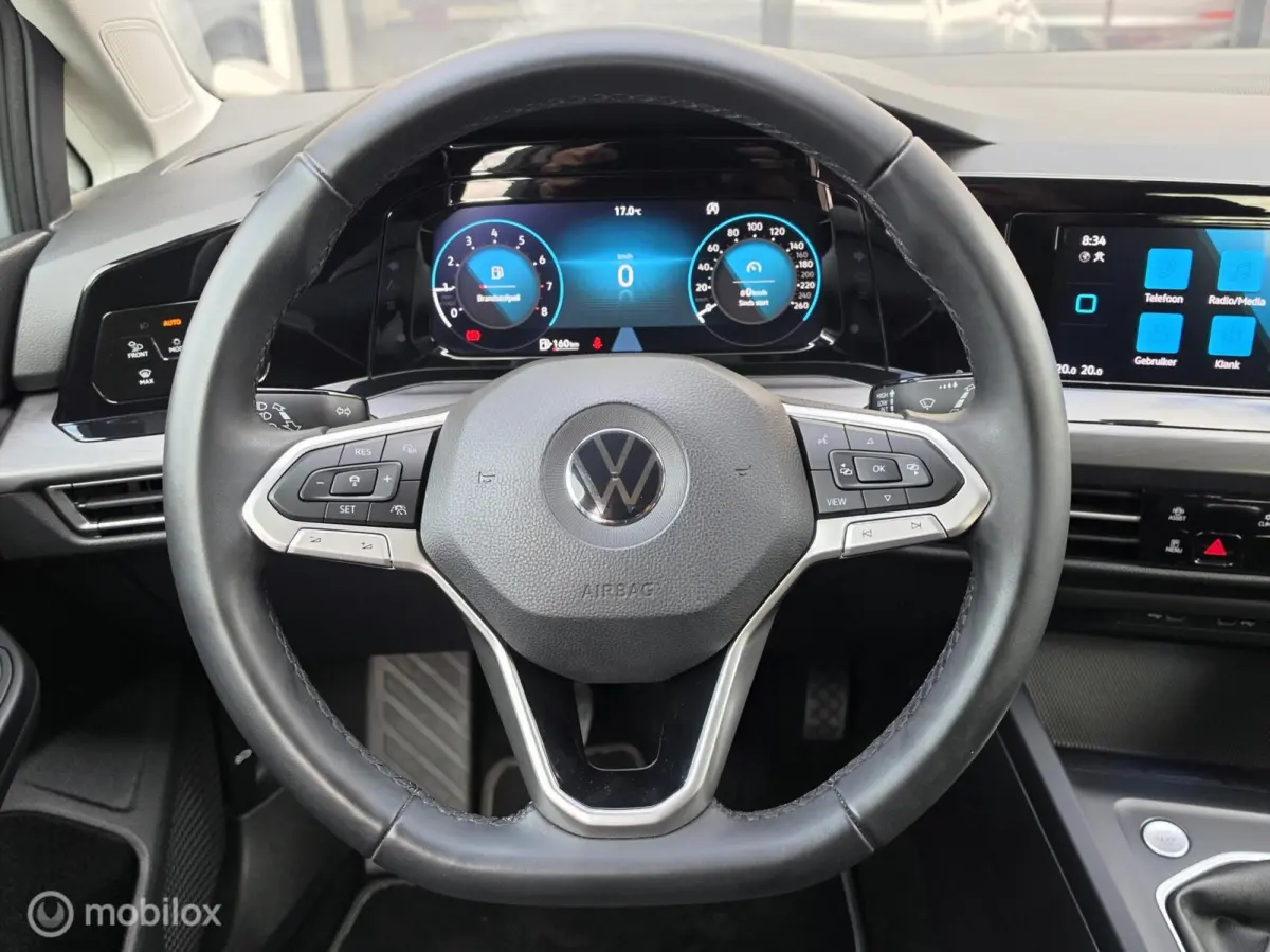1.5 TSI STYLE CARPLAY CAMERA ACC MASSAGE