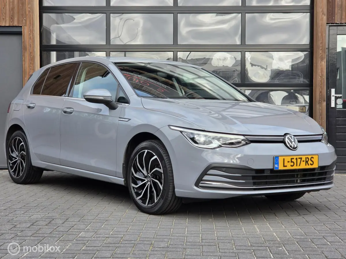 1.5 TSI STYLE CARPLAY CAMERA ACC MASSAGE