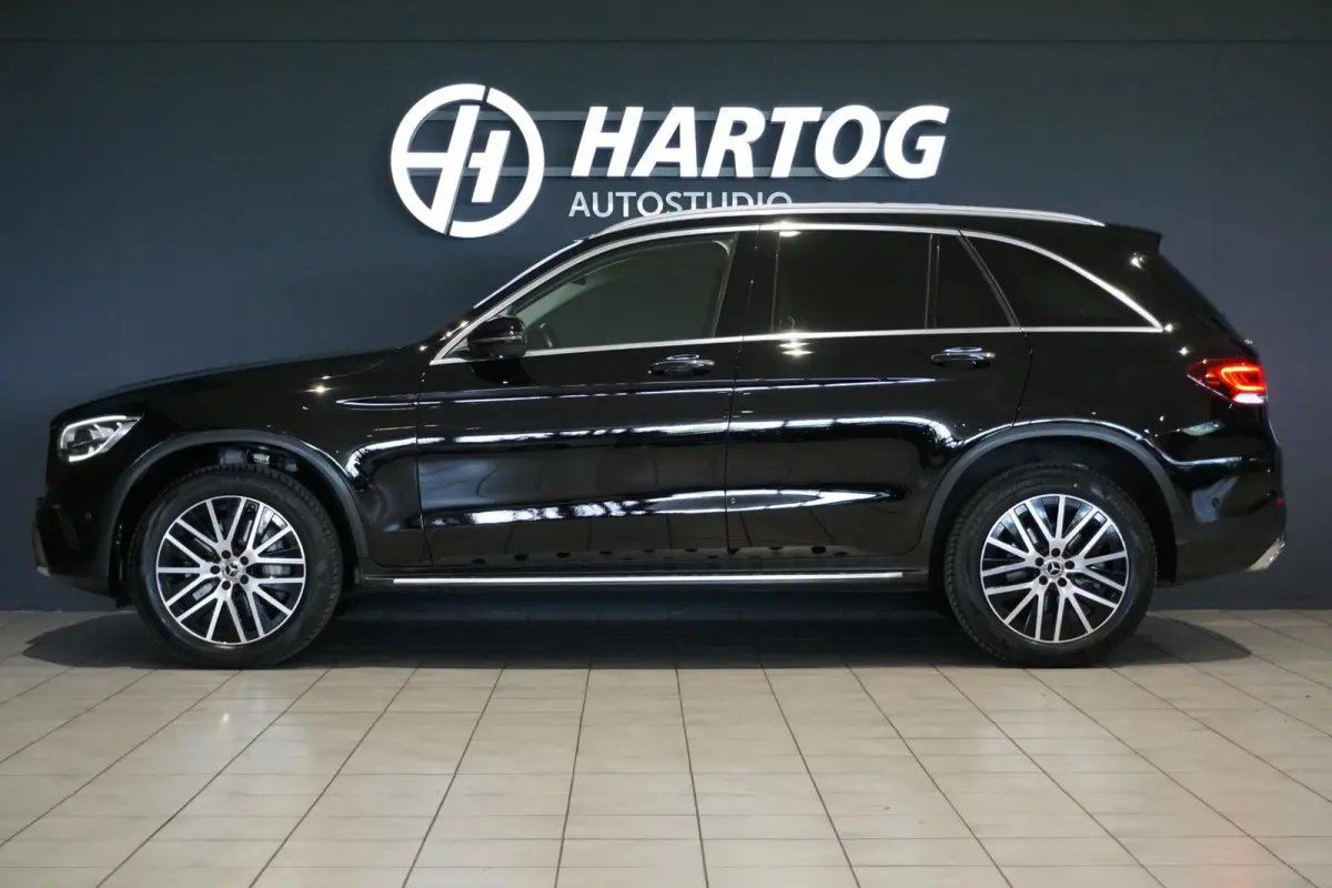 4MATIC Business Solution Luxury + 360 CAMERA / LEDER