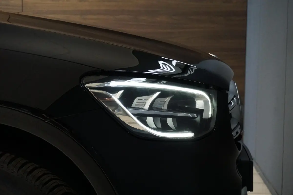 4MATIC Business Solution Luxury + 360 CAMERA / LEDER