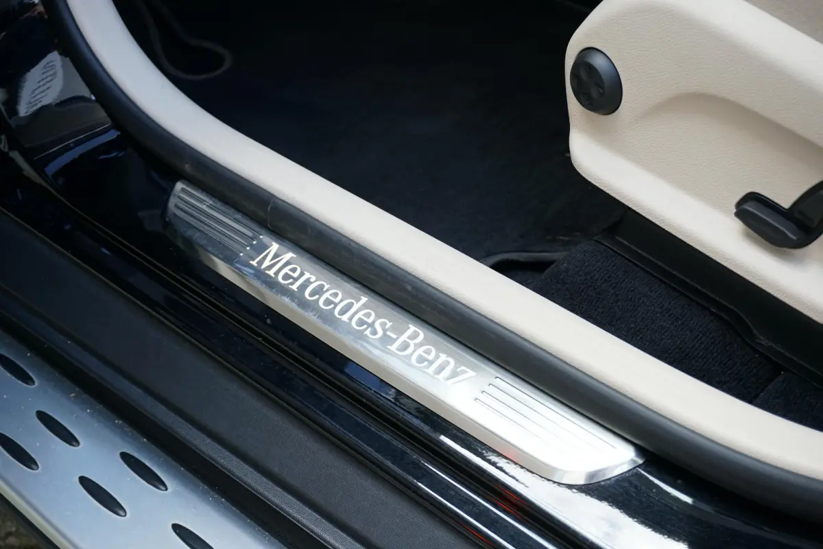 4MATIC Business Solution Luxury + 360 CAMERA / LEDER
