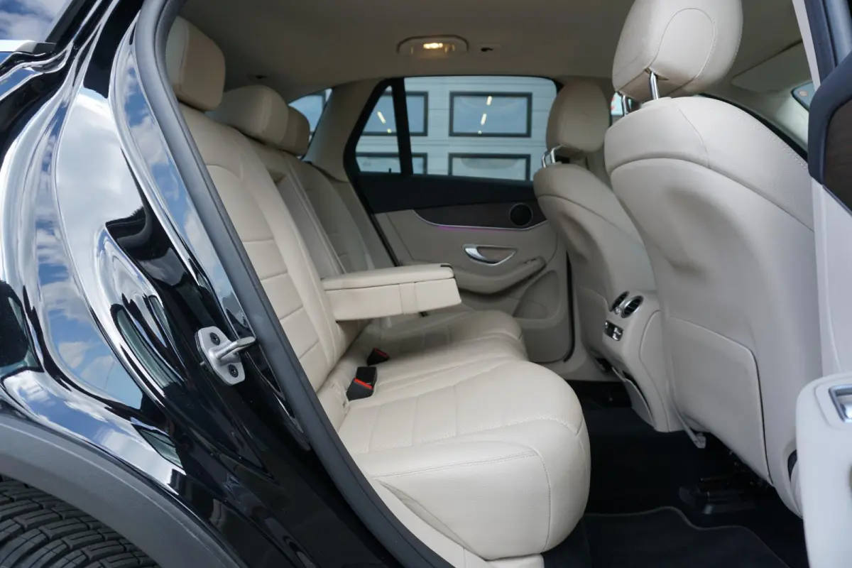 4MATIC Business Solution Luxury + 360 CAMERA / LEDER