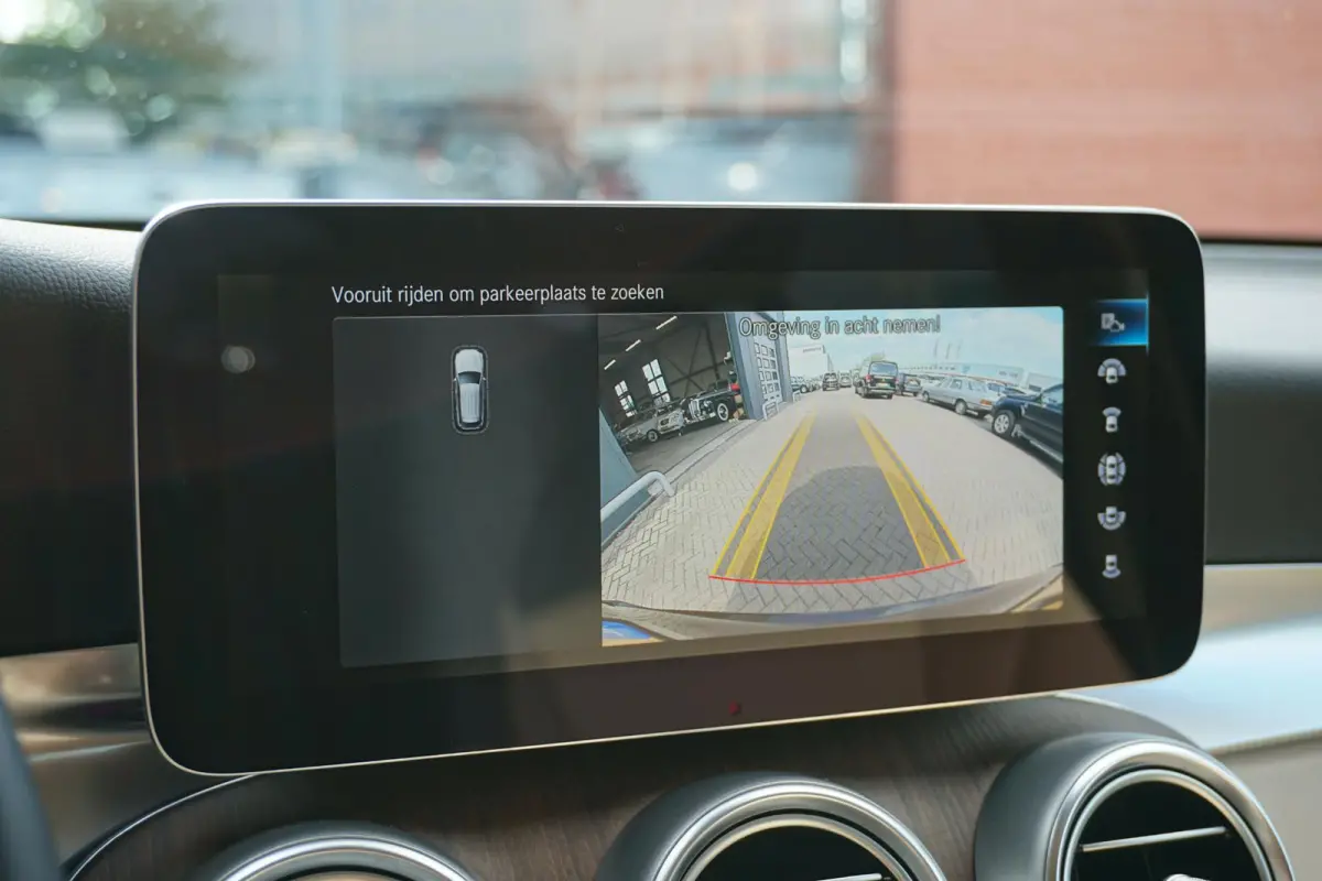 4MATIC Business Solution Luxury + 360 CAMERA / LEDER