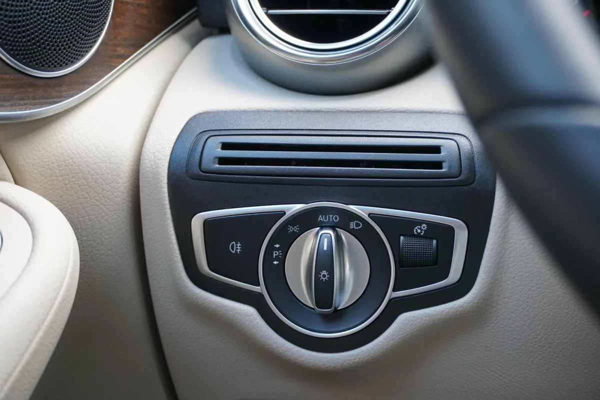 4MATIC Business Solution Luxury + 360 CAMERA / LEDER