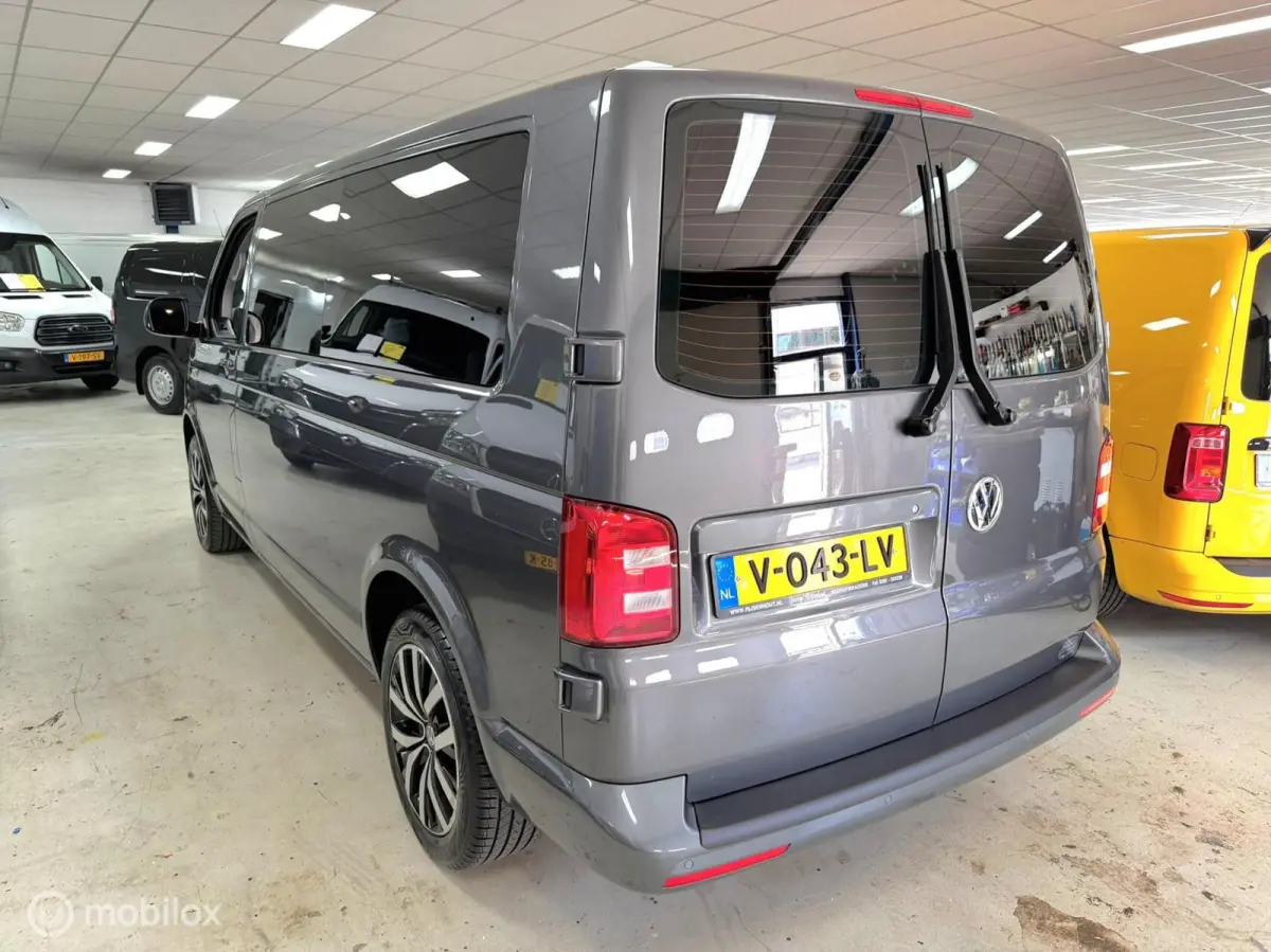 D.Cabine 2.0 TDI L2H1 D.Cab. Comfortline