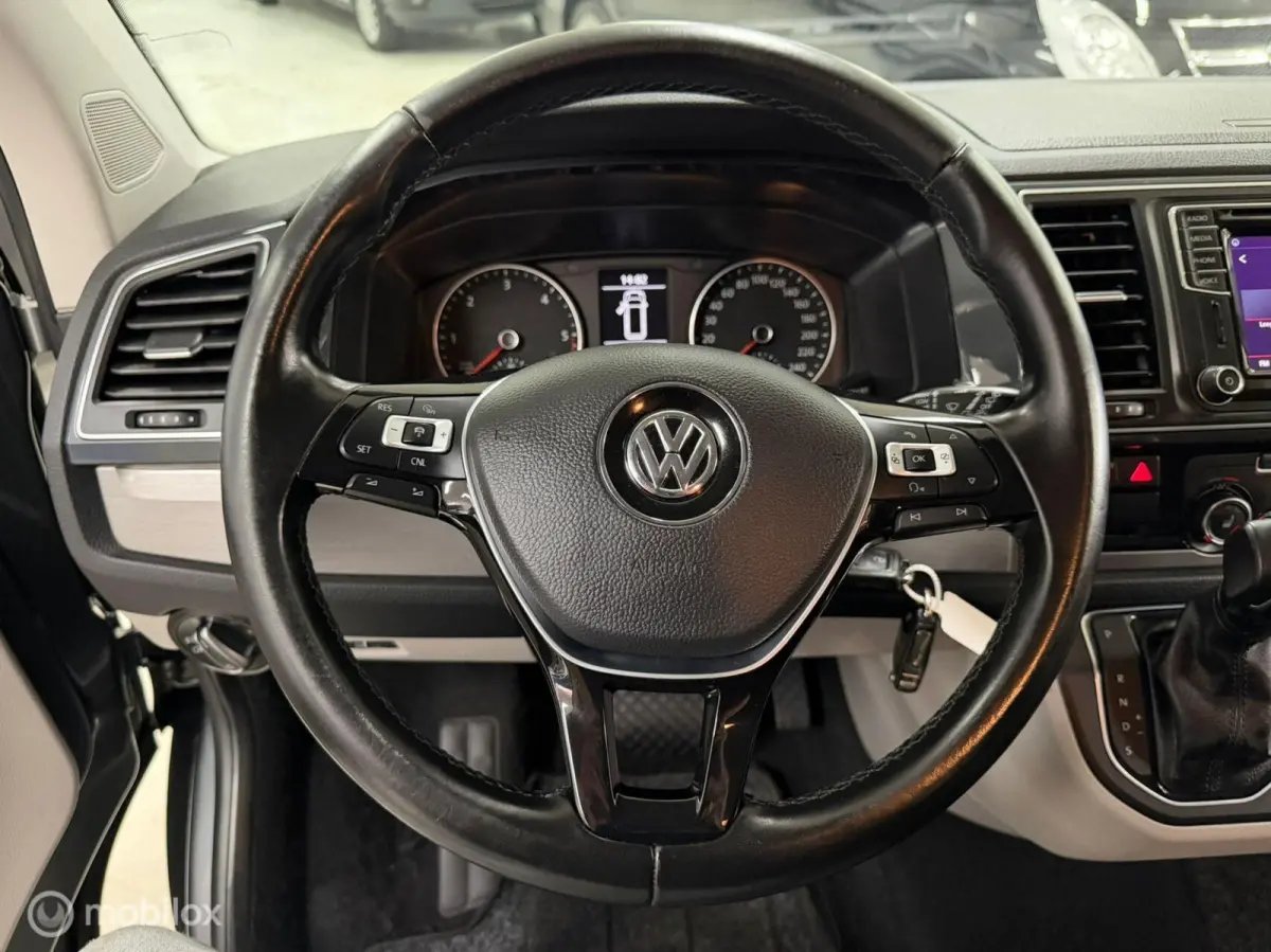 D.Cabine 2.0 TDI L2H1 D.Cab. Comfortline