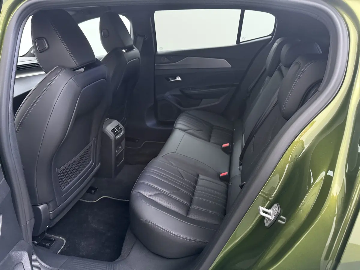 | Demo Deal | GT Exclusive 58 kWh | Audio installatie | Keyless entry | Warmtepomp
