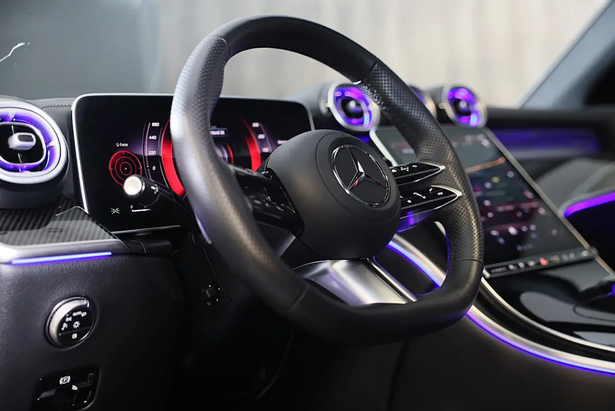 400e 4MATIC AMG 63 Look / Acc / 360 Camera / Burmester / Head Up / Lane Assist / Open Panoramadak