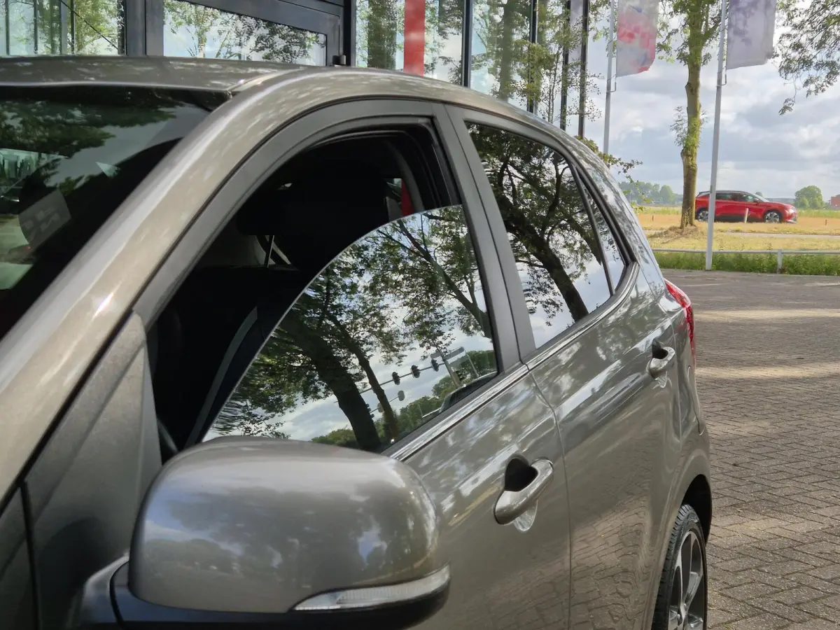 1.0 CVVT Design Edition | Navigatie | Apple Carplay | Cruise Control | Camera | Licht metalen velgen