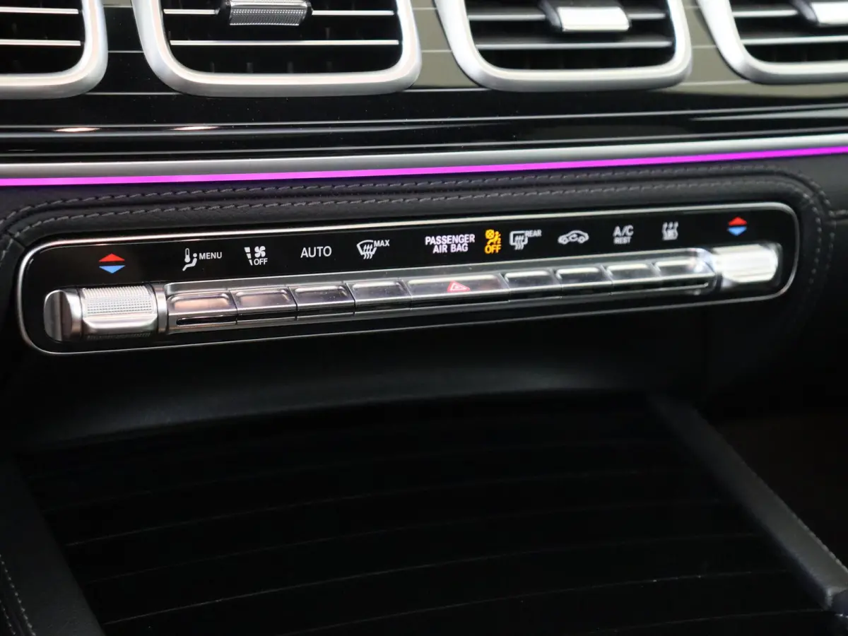 400 e 4MATIC AMG Line Premium Plus Panoramadak / Memory Seats / Burmester / Head-Up / Luchtvering / 360 Camera / Elektr. Trekhaak / Rijassistentiepakket