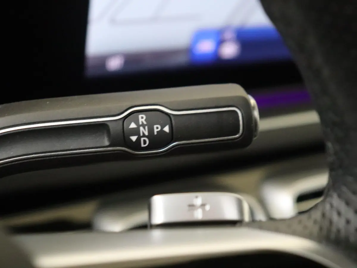 400 e 4MATIC AMG Line Premium Plus Panoramadak / Memory Seats / Burmester / Head-Up / Luchtvering / 360 Camera / Elektr. Trekhaak / Rijassistentiepakket