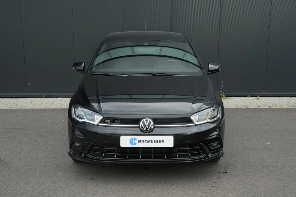1.0 TSI R-Line DSG | Camera | Apple Carplay |