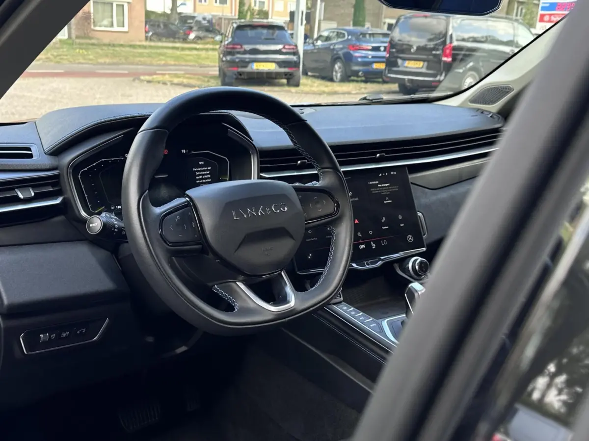 1.5 Led, Navi, 360 Camera..