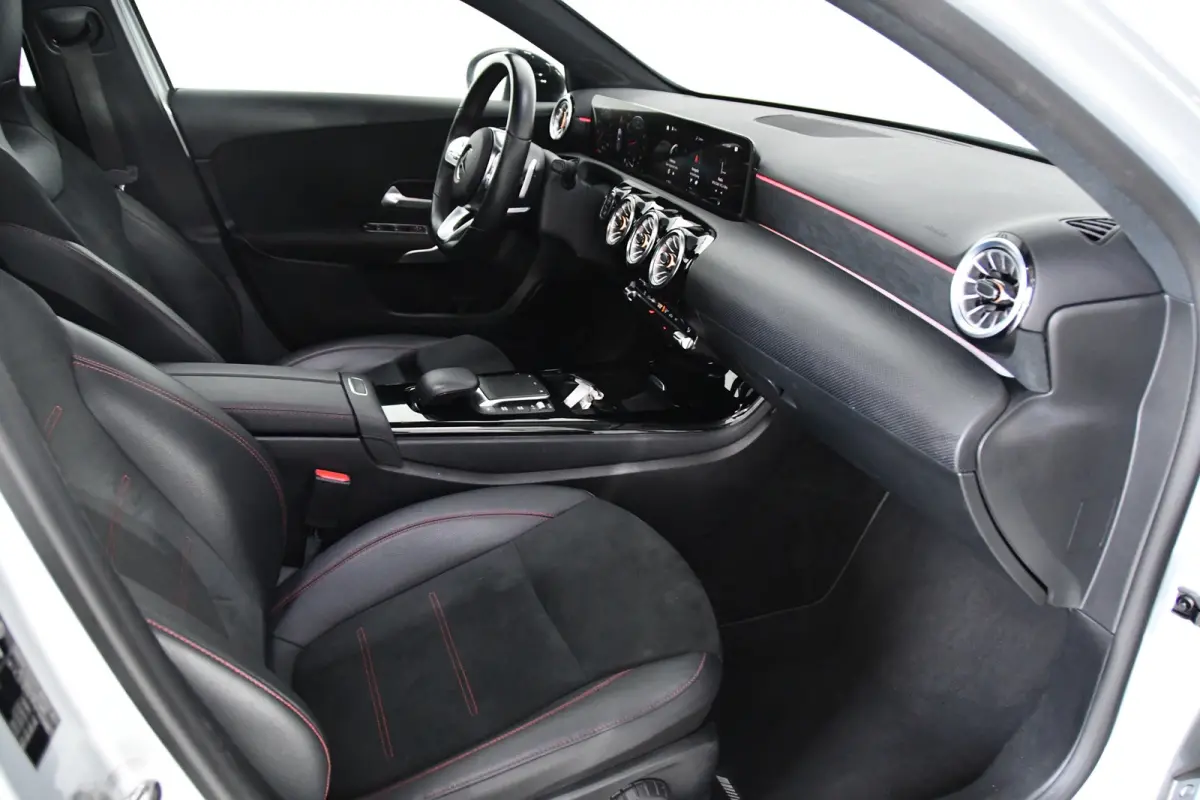 180 Business Solution AMG Pano,Burmester,Sfeer