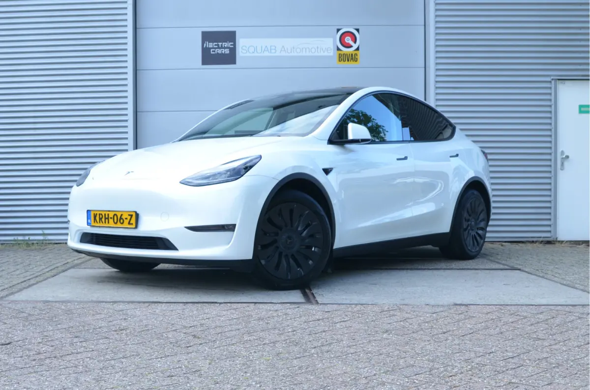 Long Range AWD 75 kWh Trekhaak (1.600kg), AutoPilot3.0 Ryzen