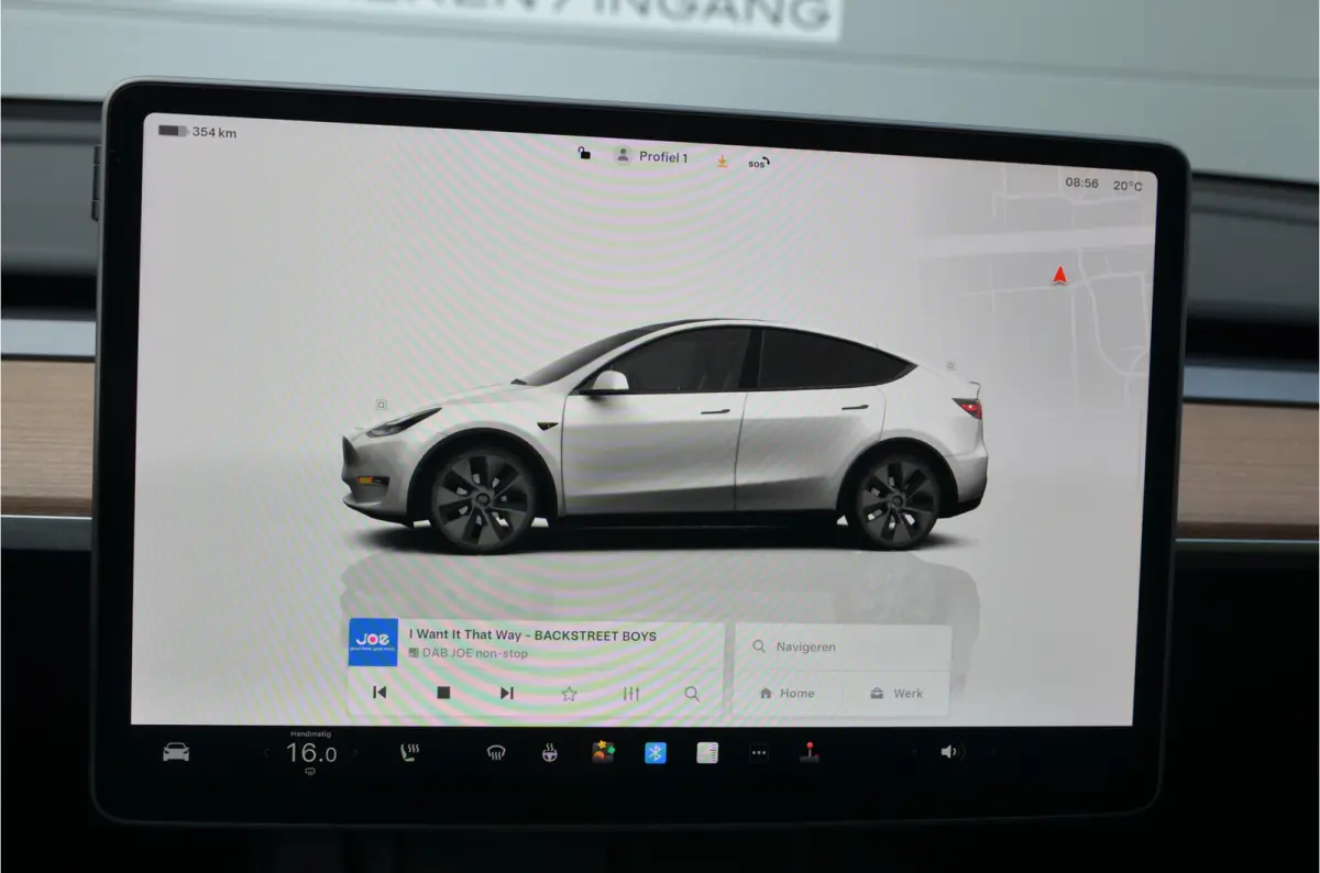 Long Range AWD 75 kWh Trekhaak (1.600kg), AutoPilot3.0 Ryzen