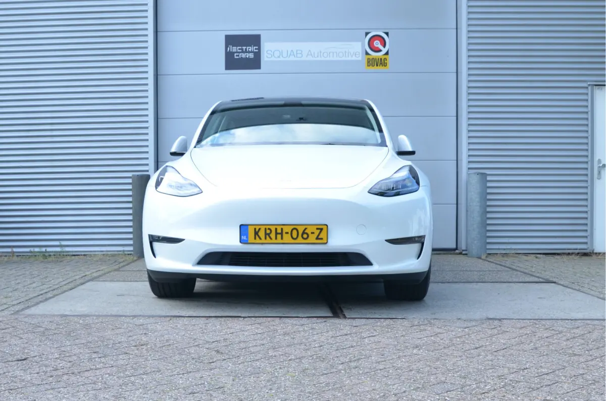 Long Range AWD 75 kWh Trekhaak (1.600kg), AutoPilot3.0 Ryzen