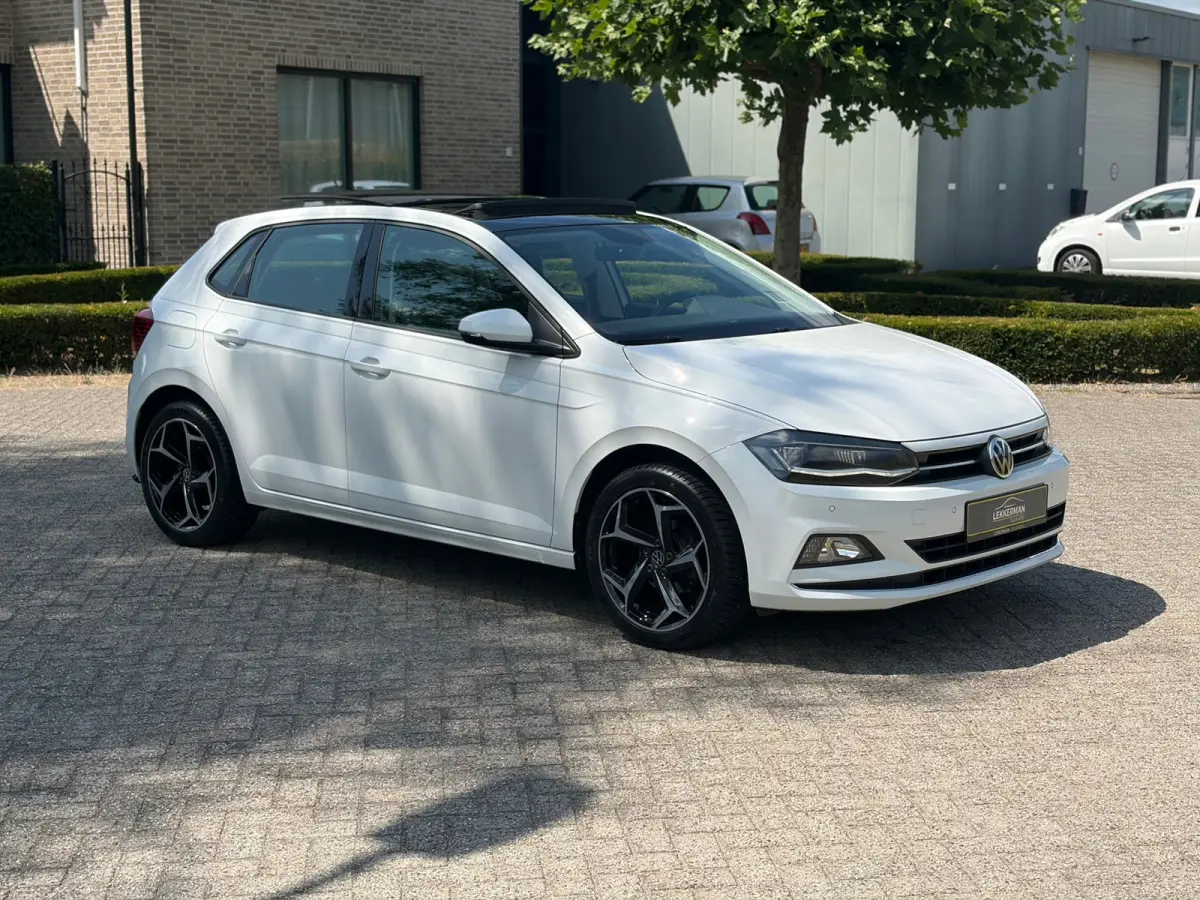 1.0 TSI Highline PANO I R- LINE I DEALER ONDH I NAVI I LED I STOELVERW