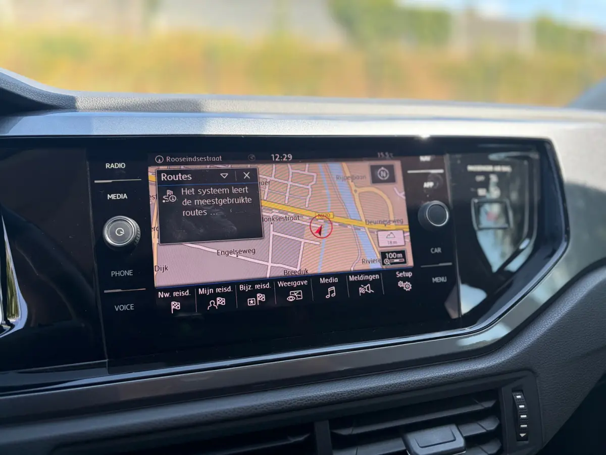 1.0 TSI Highline PANO I R- LINE I DEALER ONDH I NAVI I LED I STOELVERW