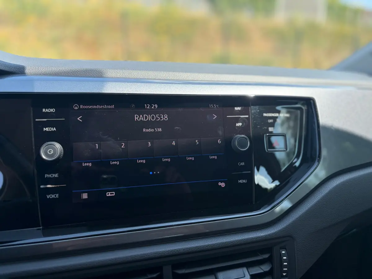 1.0 TSI Highline PANO I R- LINE I DEALER ONDH I NAVI I LED I STOELVERW