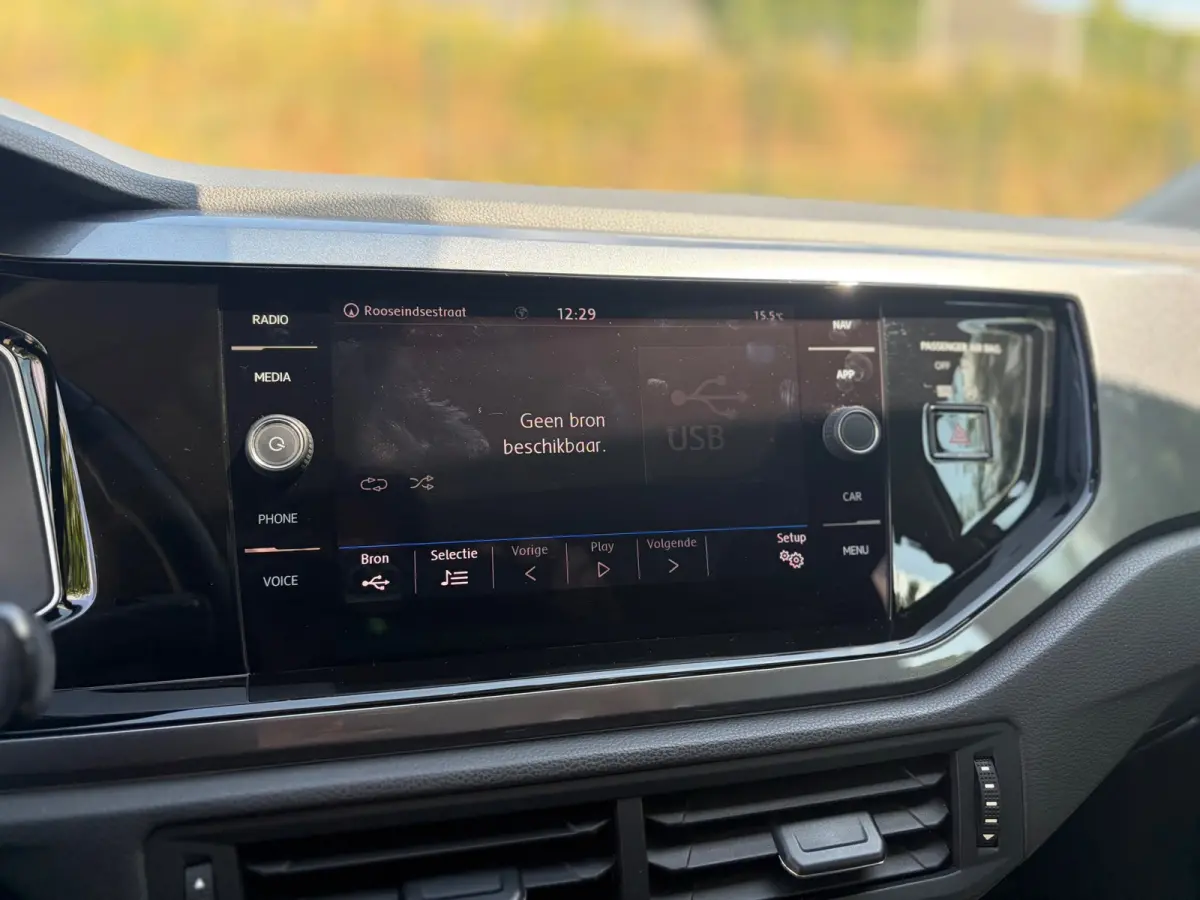 1.0 TSI Highline PANO I R- LINE I DEALER ONDH I NAVI I LED I STOELVERW