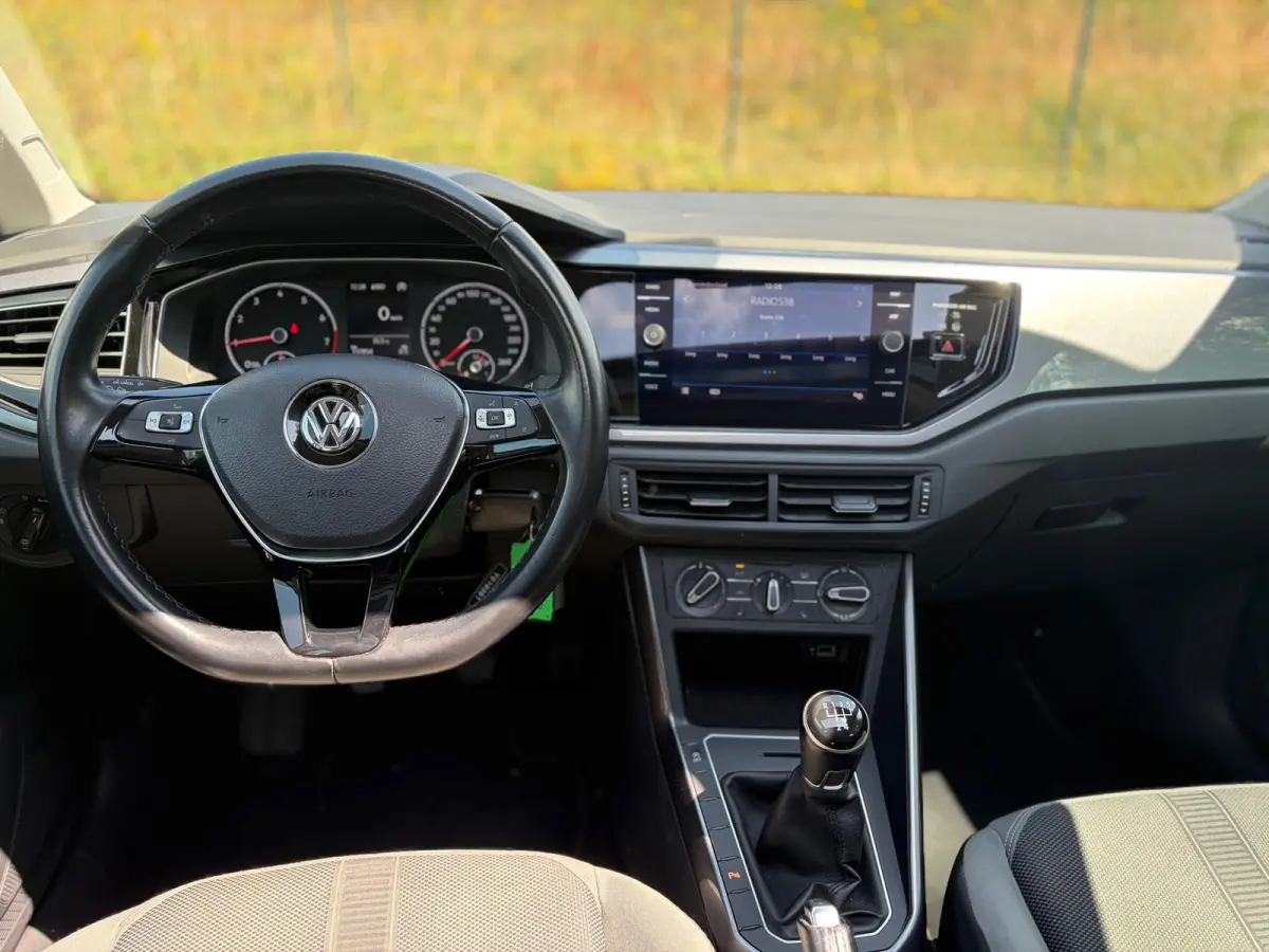 1.0 TSI Highline PANO I R- LINE I DEALER ONDH I NAVI I LED I STOELVERW